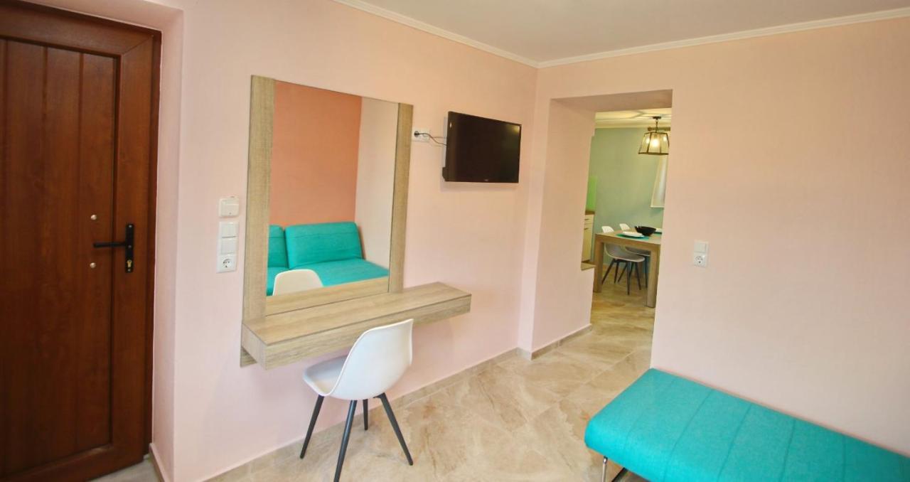 Panos House Apartment Koinira Bagian luar foto